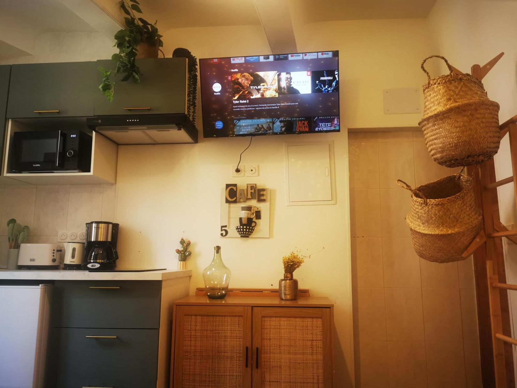 Le King & Suites Etoilees Gréoux-les-Bains Zewnętrze zdjęcie