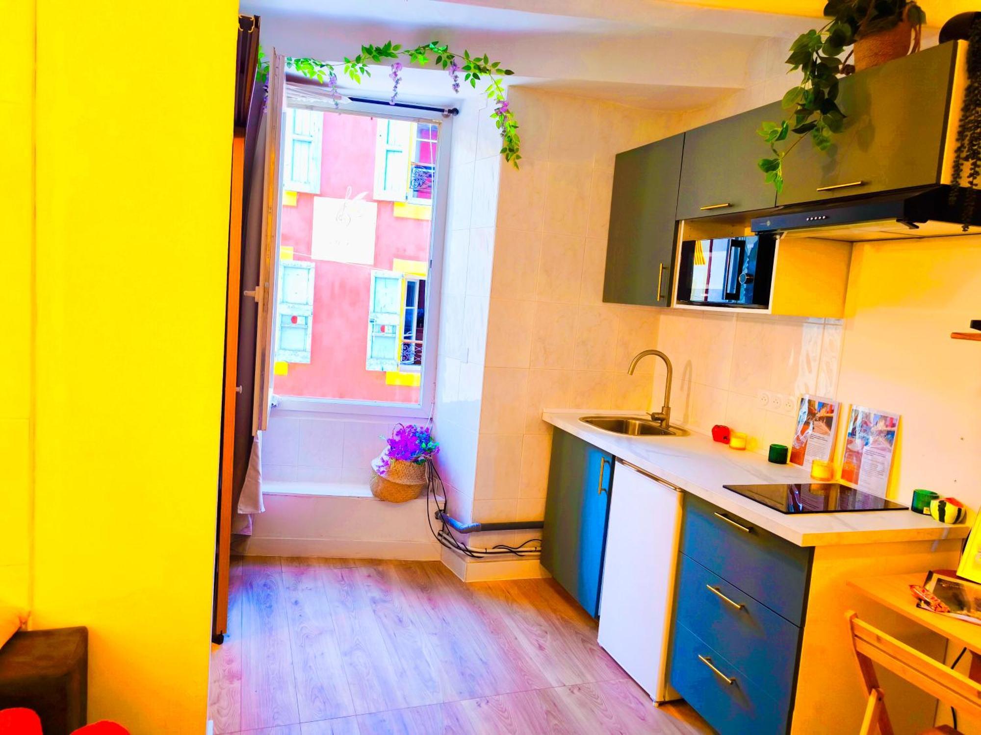 Le King & Suites Etoilees Gréoux-les-Bains Zewnętrze zdjęcie